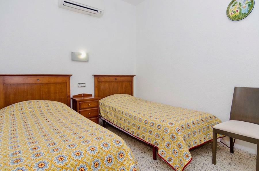 Calalga Сasa Frente A La Playa Con Piscina Privada Villa กัลเป ภายนอก รูปภาพ